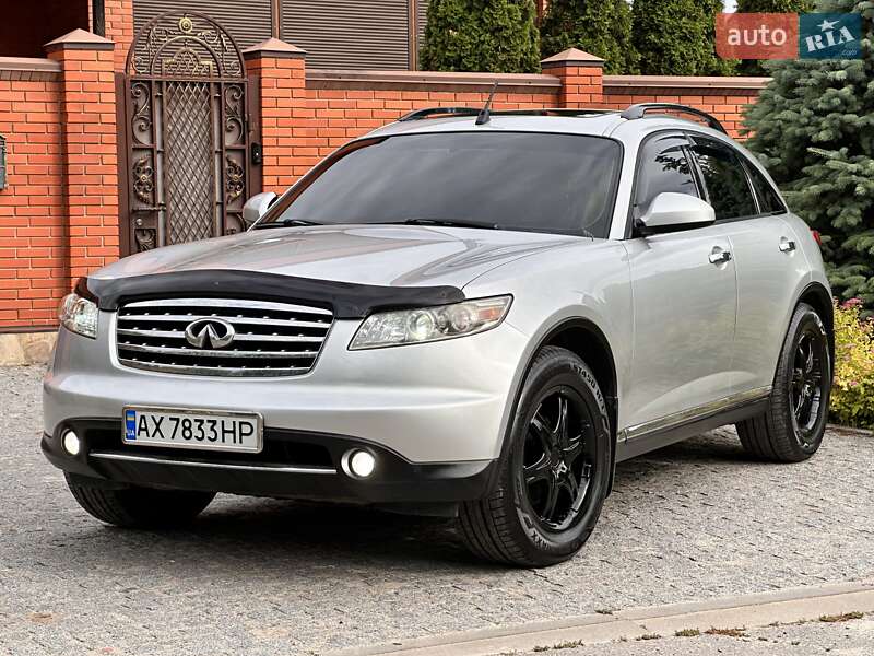 Infiniti Fx 35 (2006)