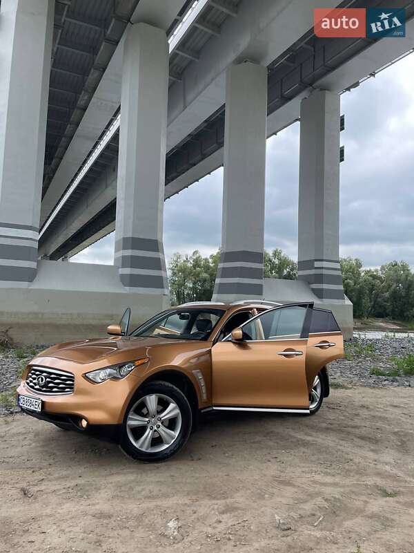 Infiniti Fx 35 (2008)