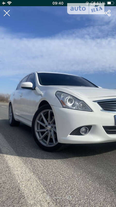 Infiniti G37 (2012)
