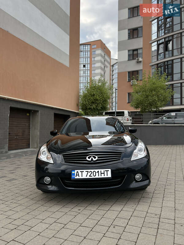 Infiniti G37 (2013)