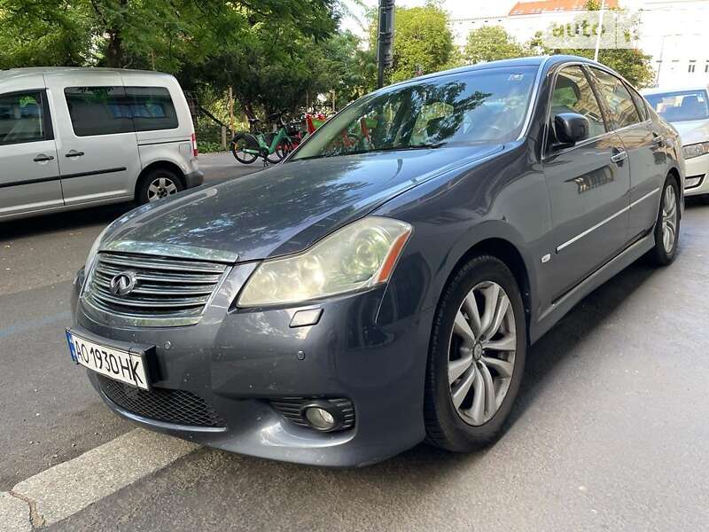 Infiniti M35 (2008)