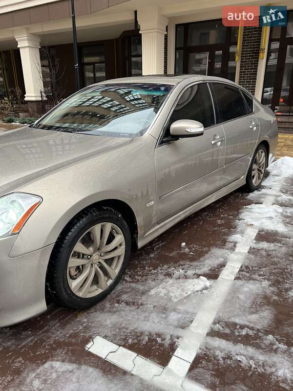 Infiniti M35 (2008)