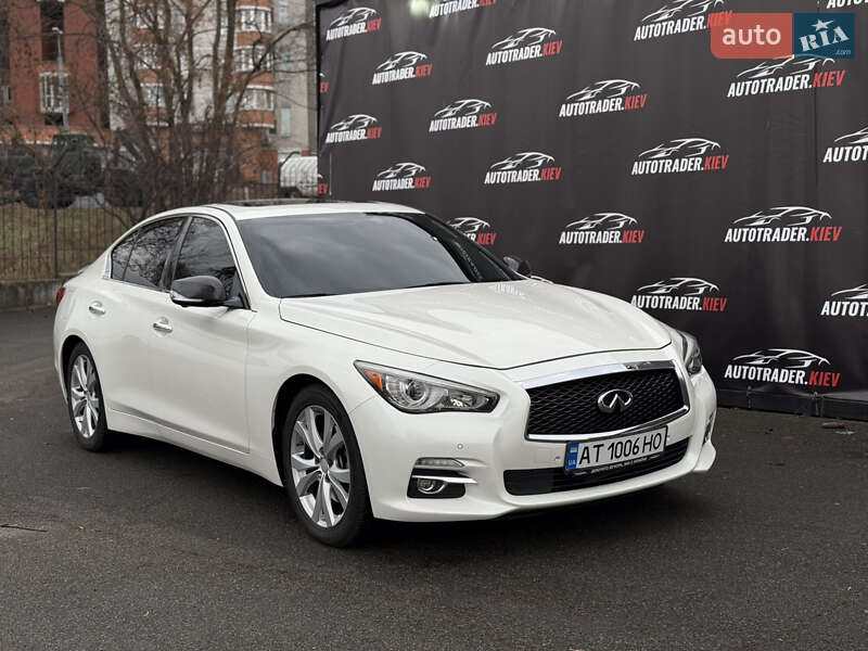 Infiniti Q50 (2016)
