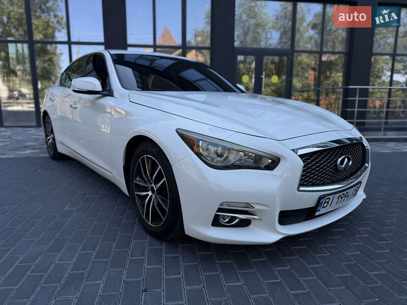 Infiniti Q50 (2016)