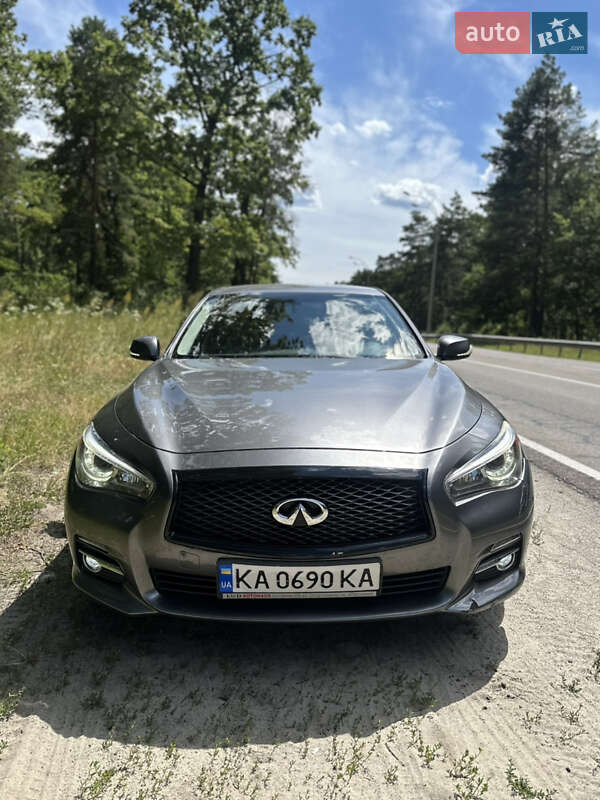 Infiniti Q50 (2016)