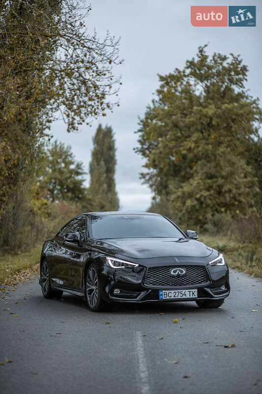 Infiniti Q60 (2016)
