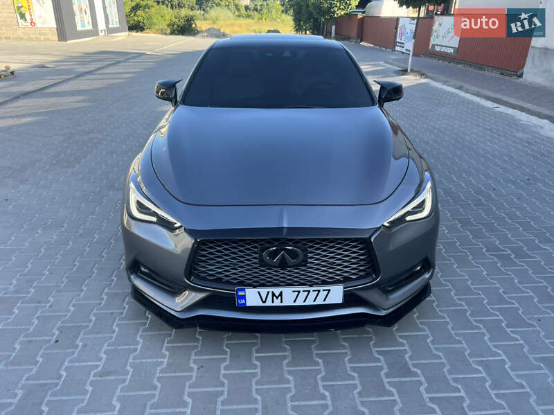 Infiniti Q60 (2018)