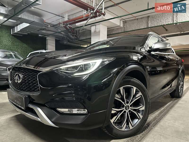 Infiniti Qx30 (2018)