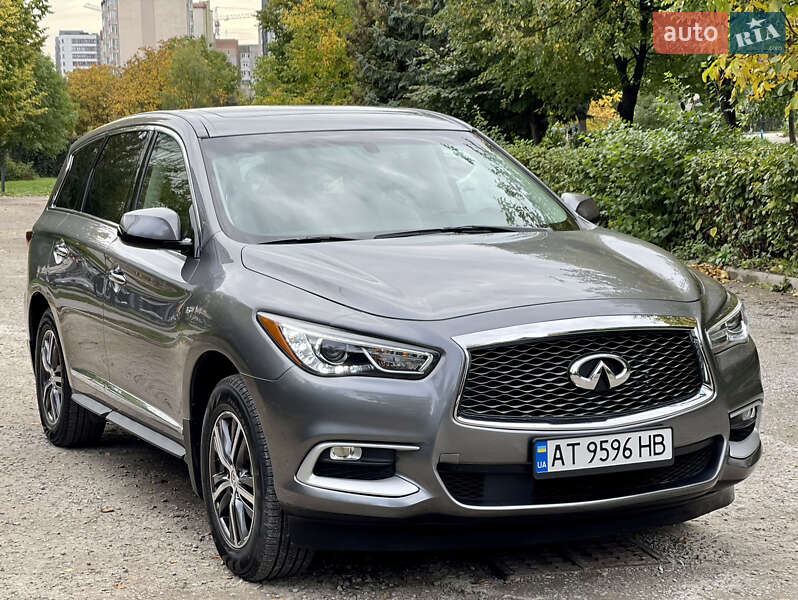 Infiniti Qx60 (2017)