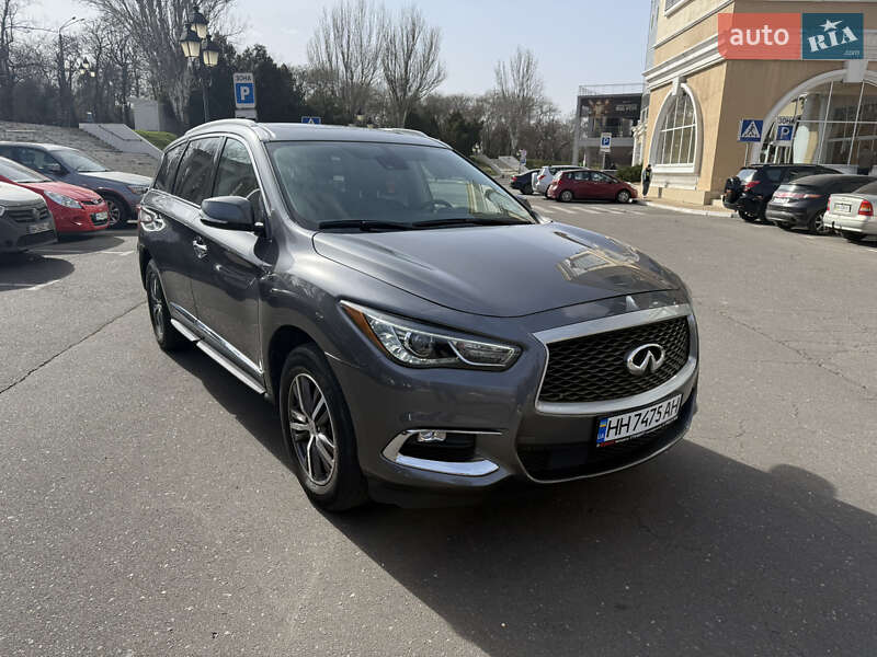 Infiniti Qx60 (2018)
