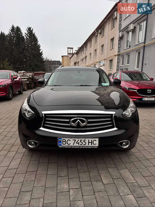 Infiniti Qx70 (2016)