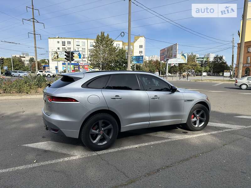 Jaguar F-pace (2017)