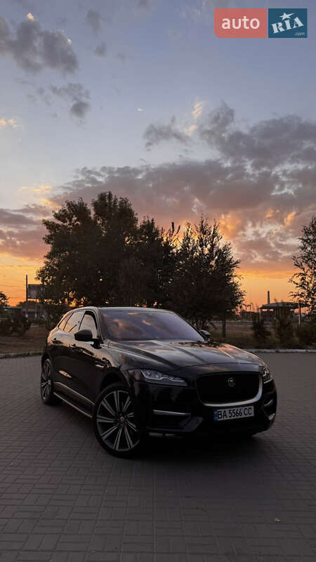 Jaguar F-pace (2017)