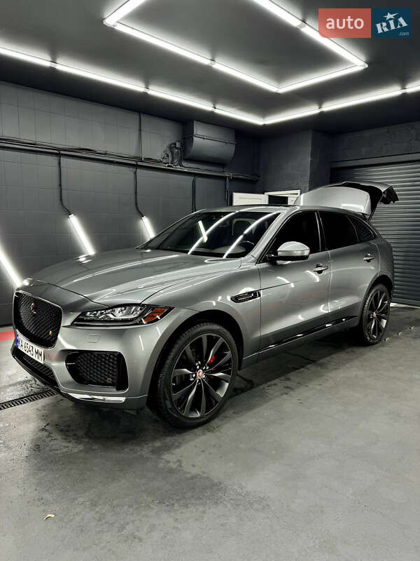 Jaguar F-pace (2017)