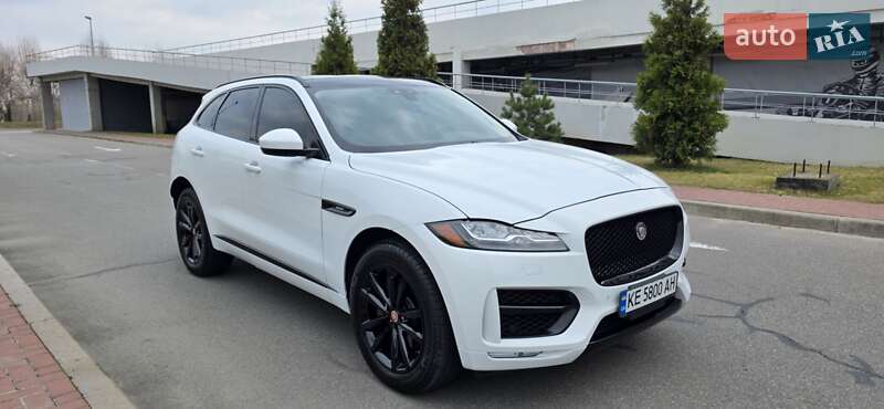 Jaguar F-pace (2017)