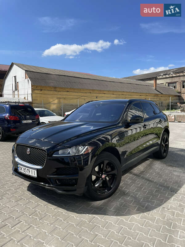 Jaguar F-pace (2017)