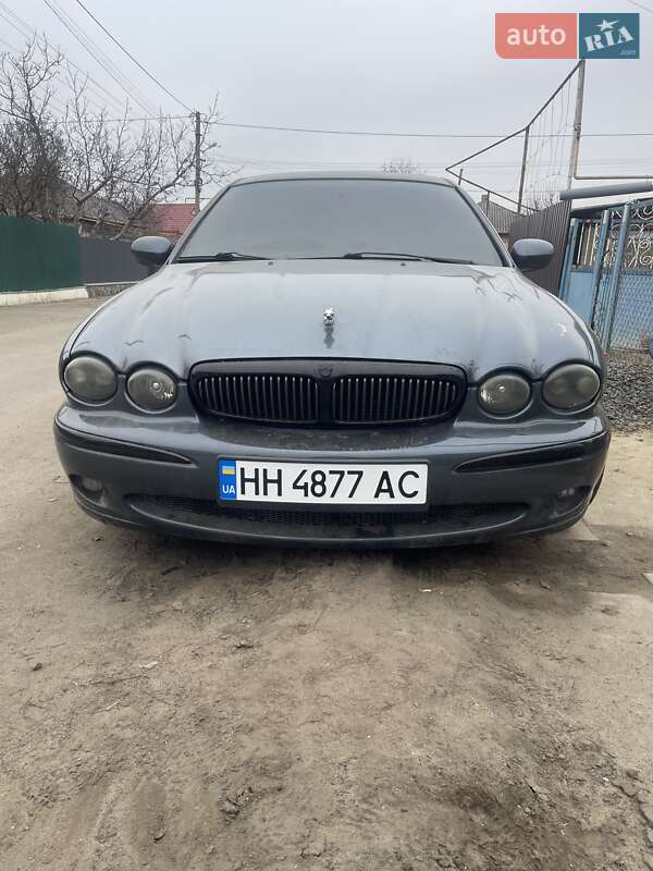 Jaguar X-type (2001)