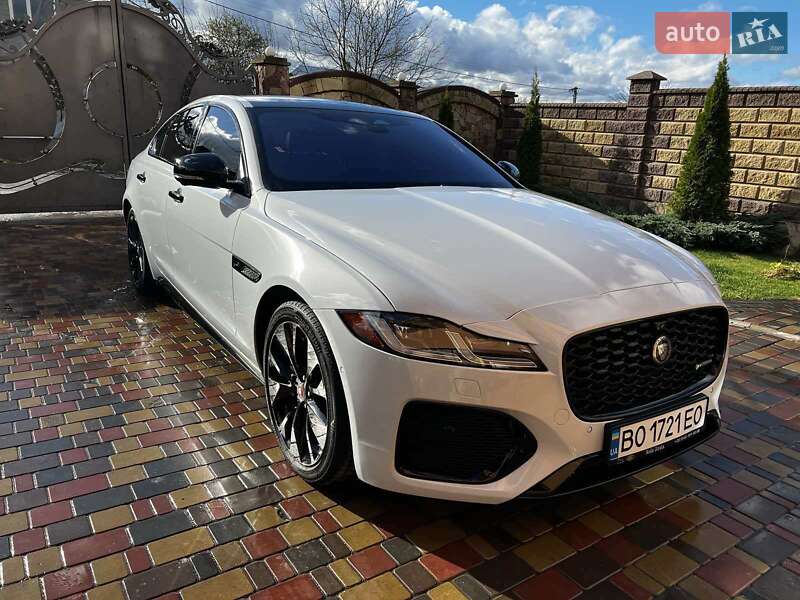 Jaguar Xf (2021)