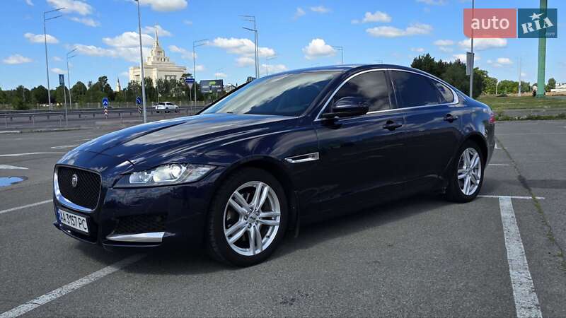 Jaguar Xf (2016)