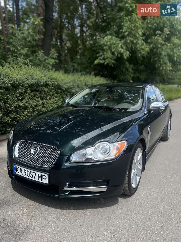 Jaguar Xf (2008)