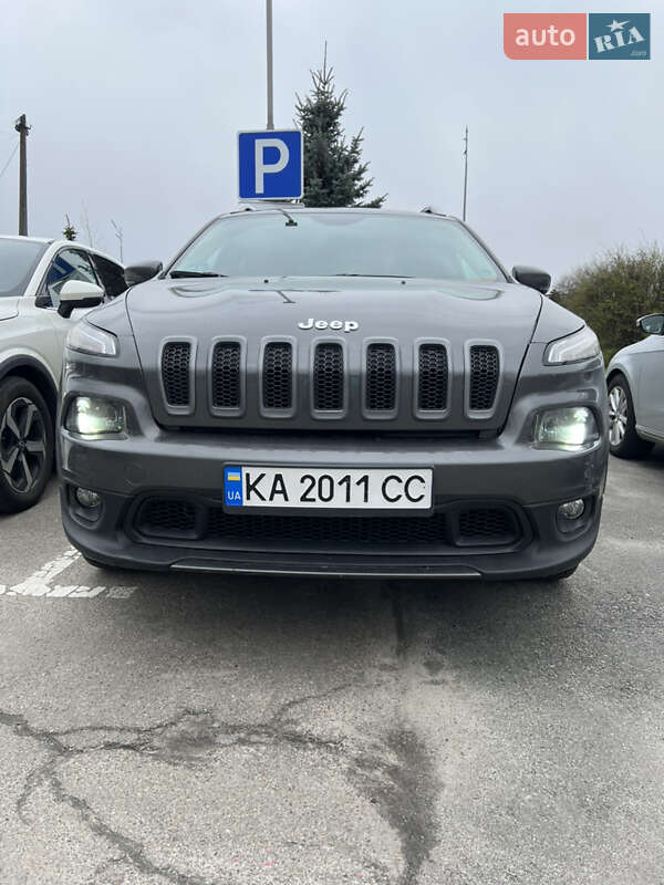 Jeep Cherokee (2014)