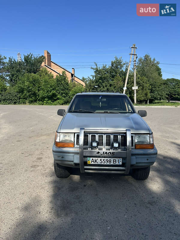 Jeep Cherokee (1995)