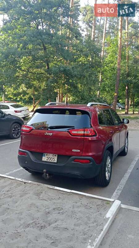 Jeep Cherokee (2016)