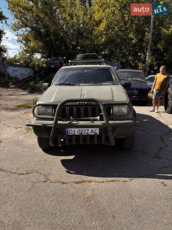 Jeep Cherokee (1995)