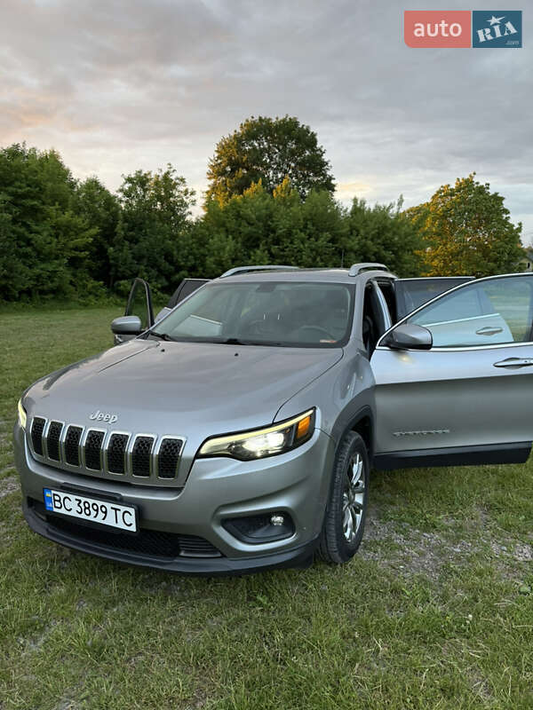 Jeep Cherokee (2019)