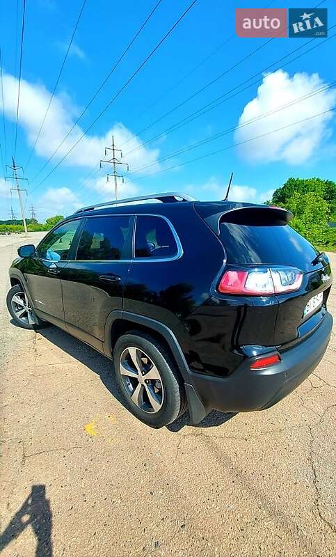 Jeep Cherokee (2018)