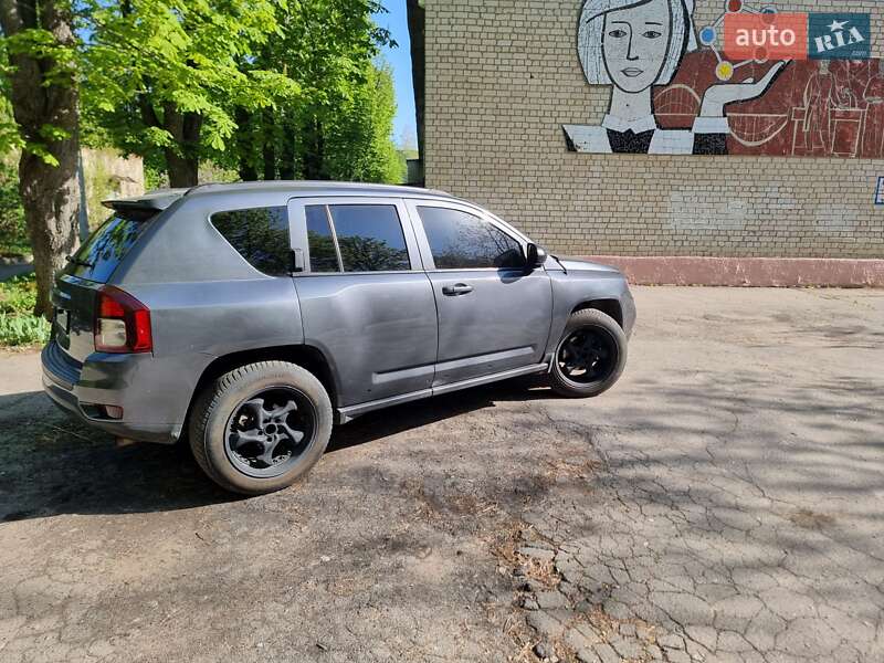 Jeep Compass (2015)
