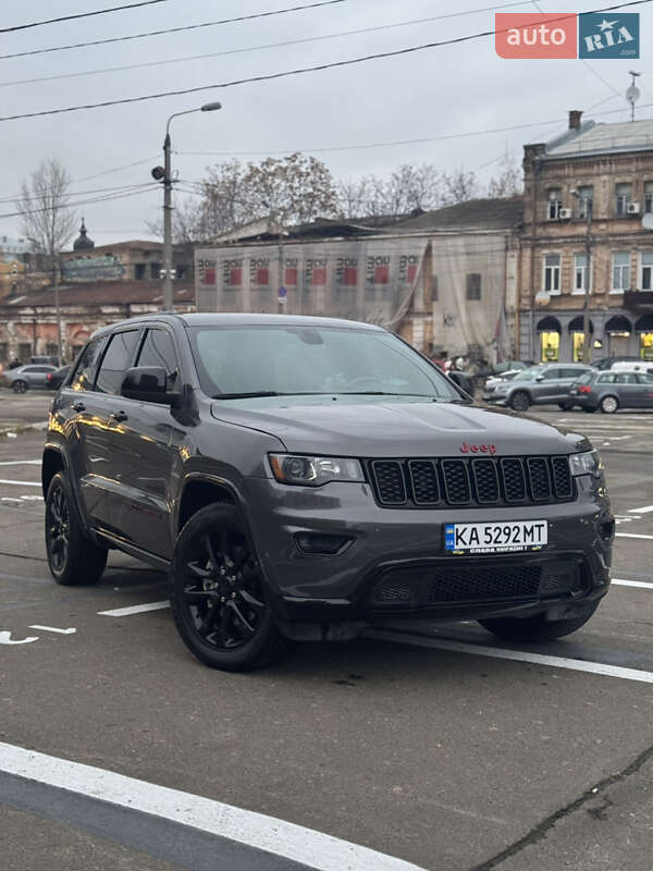 Jeep Grand cherokee (2021)