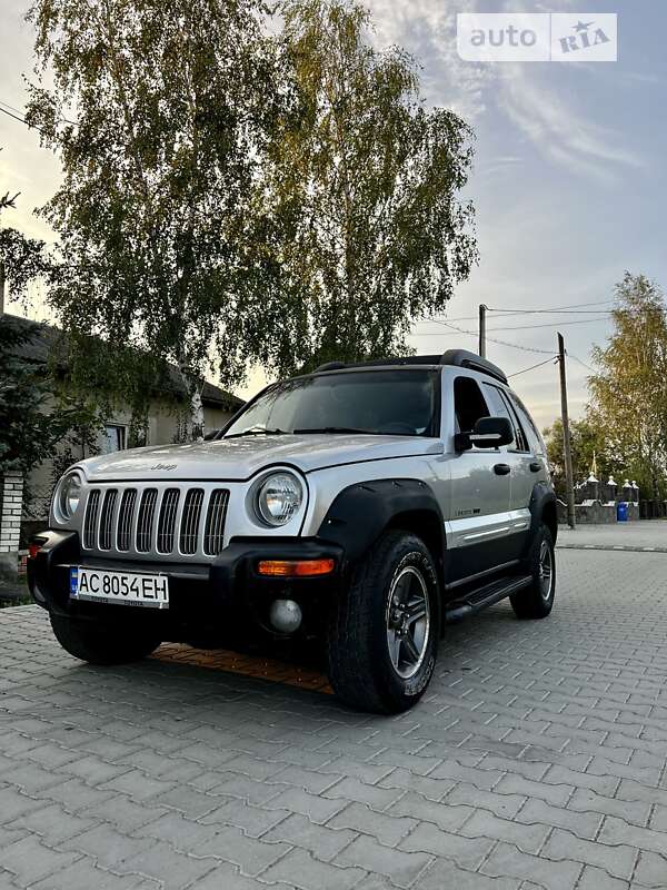 Jeep Liberty (2003)