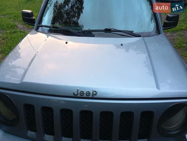 Jeep Patriot sport (2013)