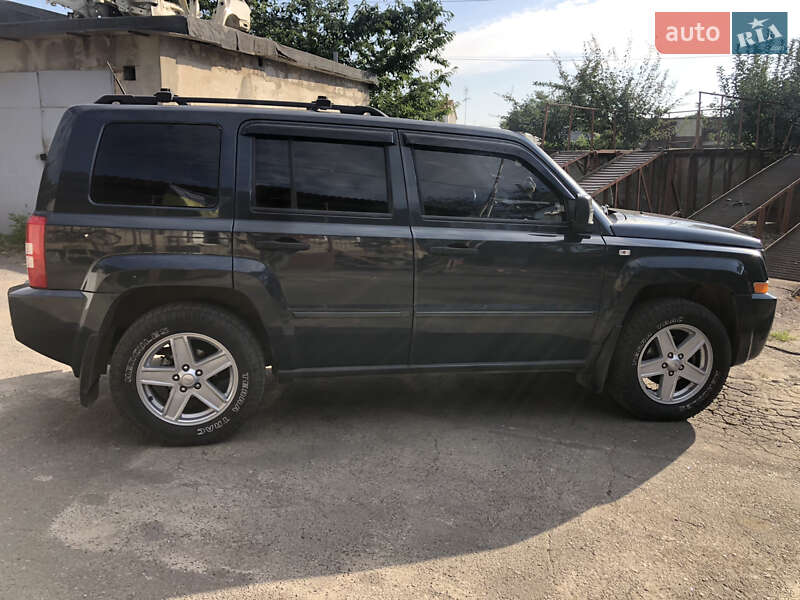 Jeep Patriot (2008)