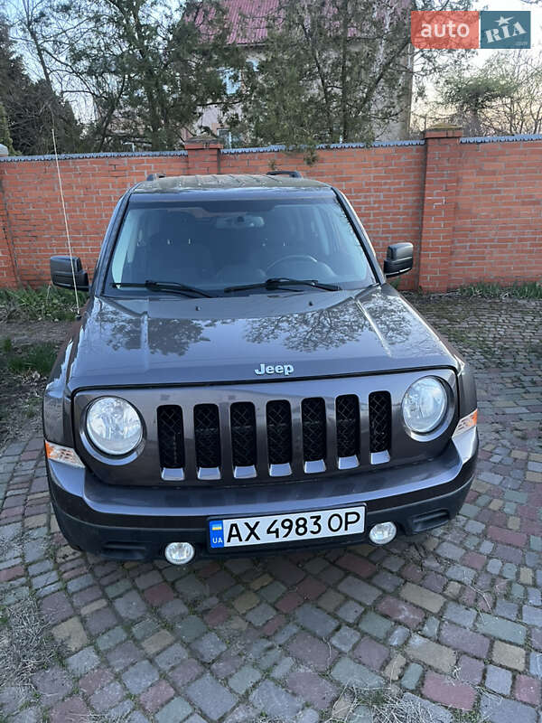 Jeep Patriot (2014)