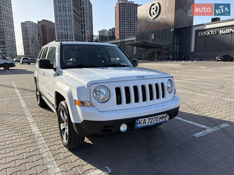 Jeep Patriot (2016)