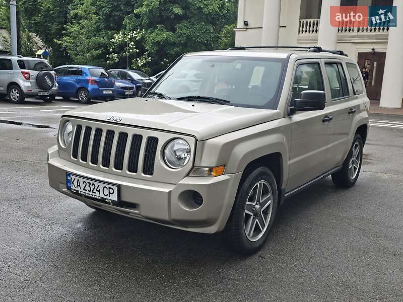 Jeep Patriot (2009)