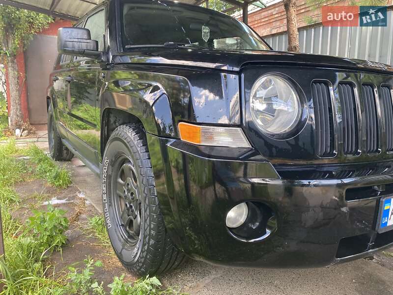 Jeep Patriot (2007)
