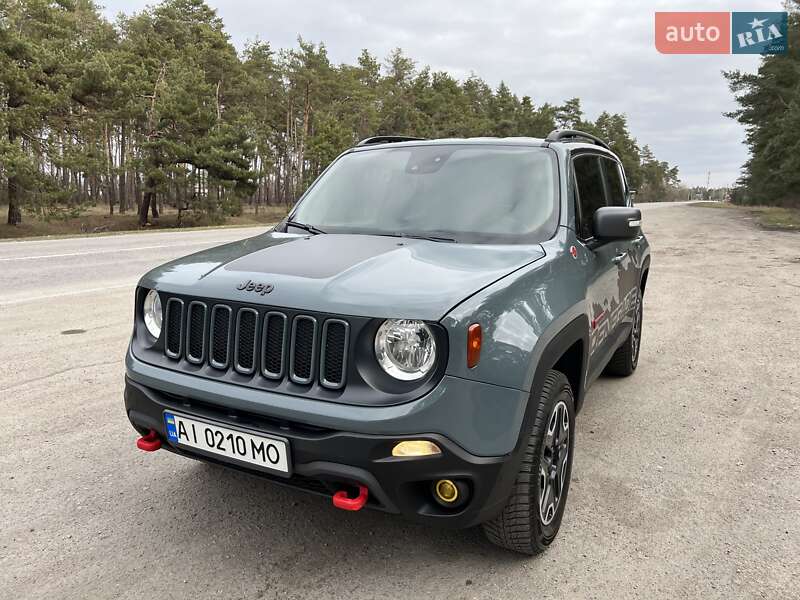 Jeep Renegade (2016)