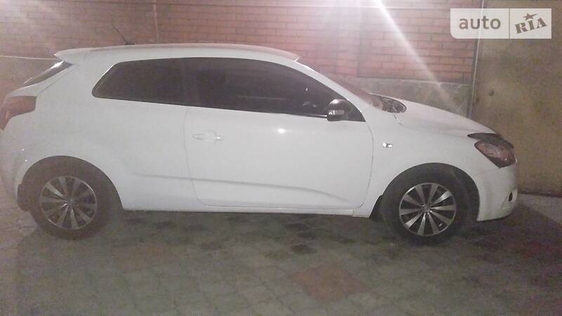 Kia Ceed (2011)