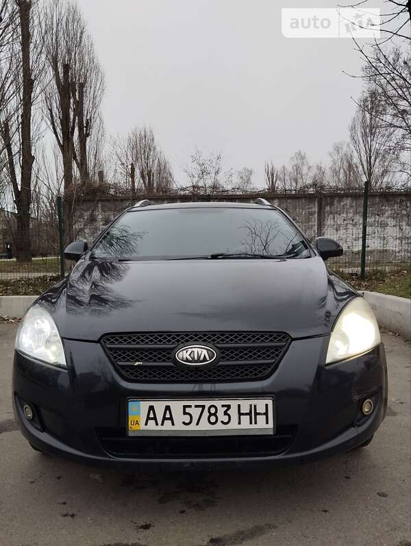 Kia Ceed (2008)