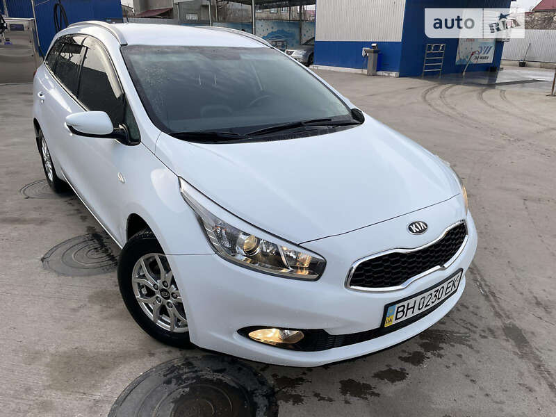 Kia Ceed (2013)