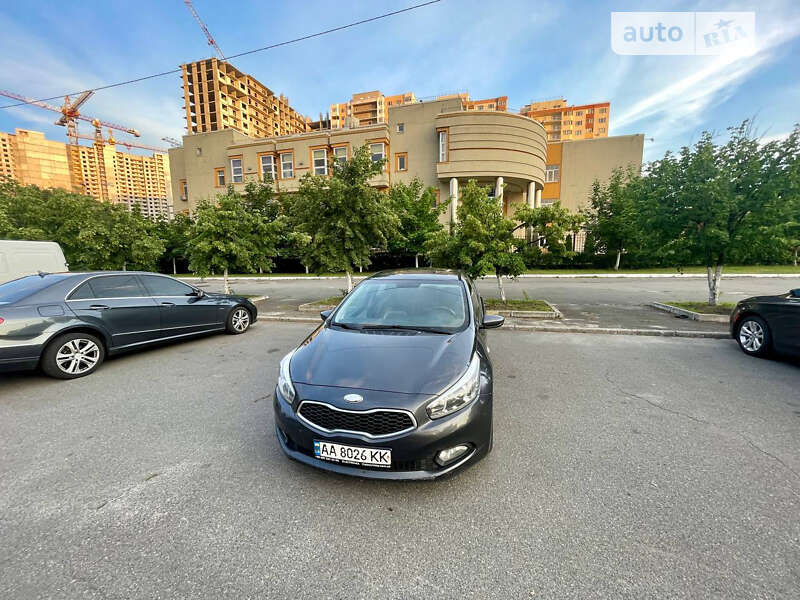 Kia Ceed (2013)