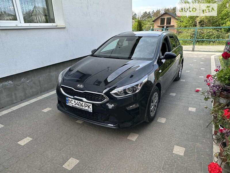 Kia Ceed (2021)