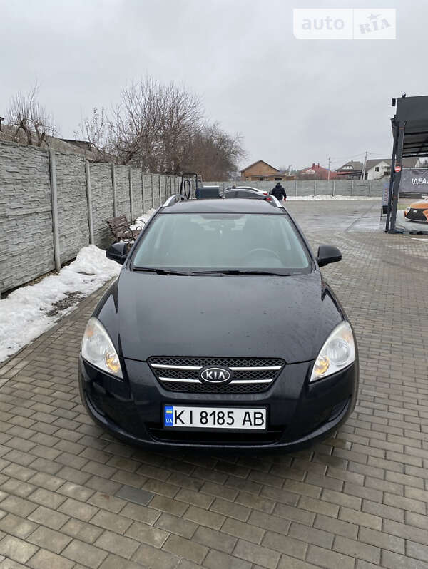 Kia Ceed (2009)