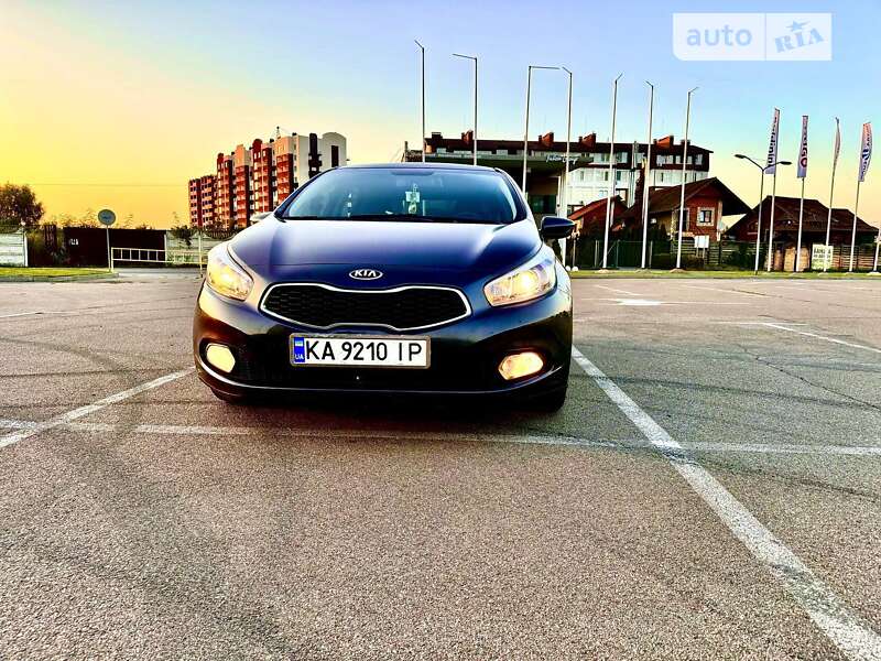 Kia Ceed (2012)