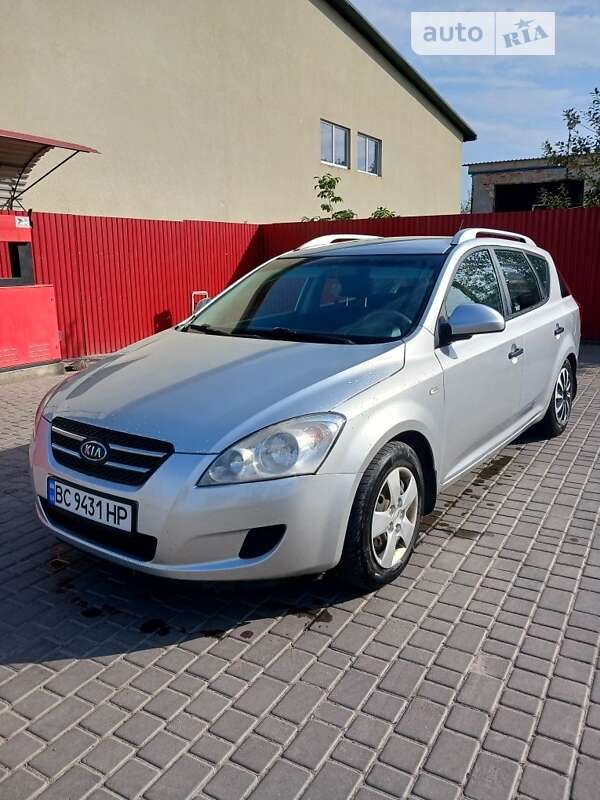 Kia Ceed (2009)