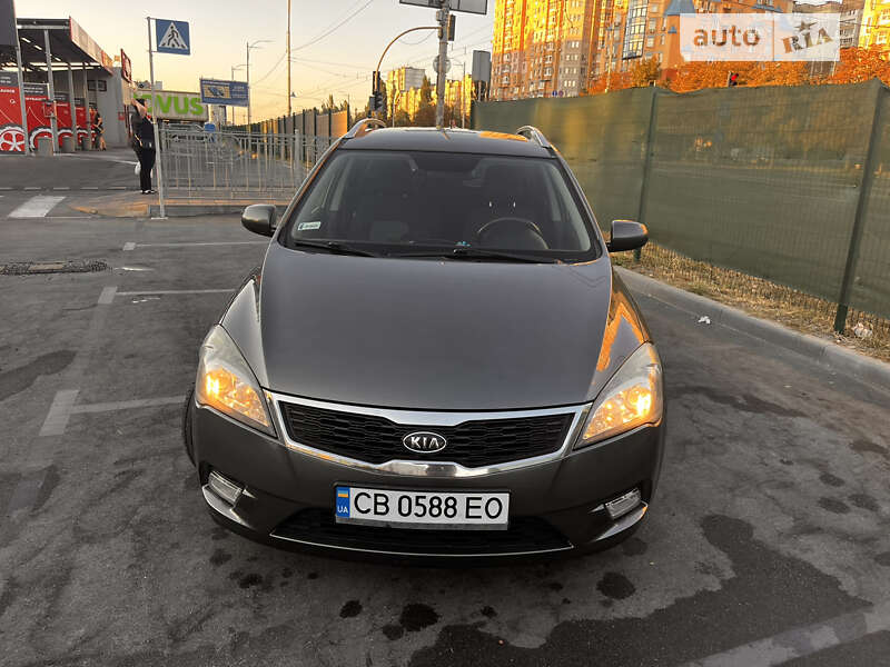 Kia Ceed (2009)