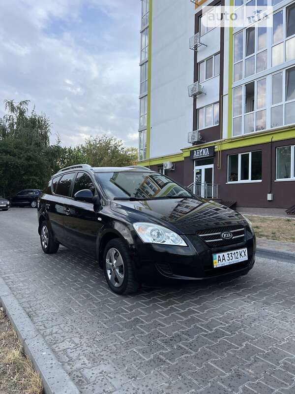 Kia Ceed (2007)